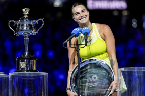 Соболенко обвинили в том, что она «помочилась» на утешительный трофей Australian Open