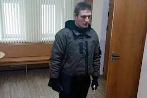 Конвейер репрессий. Политзаключенный, скрывавшийся от приговора 4 года, месяц содержится в режиме инкоммуникадо. После выхода из изолятора умерла женщина, задержанная при возвращении в Беларусь