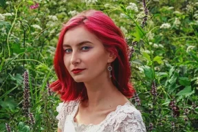 Конвейер репрессий. Заводчанку с «Горизонта» осудили за «экстремизм». Распродают имущество ксендза Околотовича. Сколько несовершеннолетних осудили за год за «политику»?